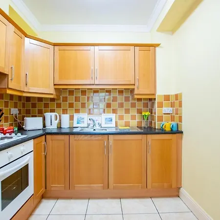 Large Duplex House By Shortstays Holiday home
