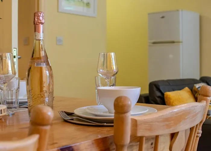 133 - Large Duplex House By Shortstays Galway