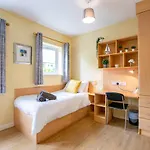 133 - Large Duplex House By Shortstays - Sleeps 8 Galway