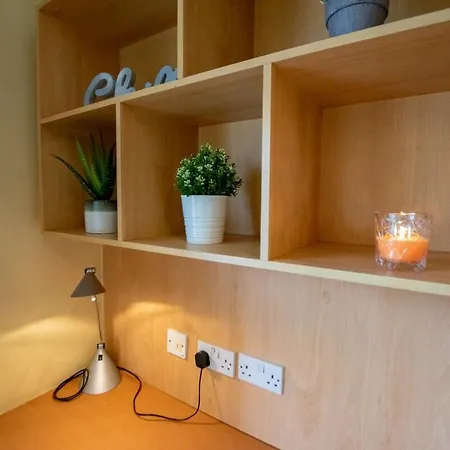 Feriehus 133 - Large Duplex House By Shortstays Galway